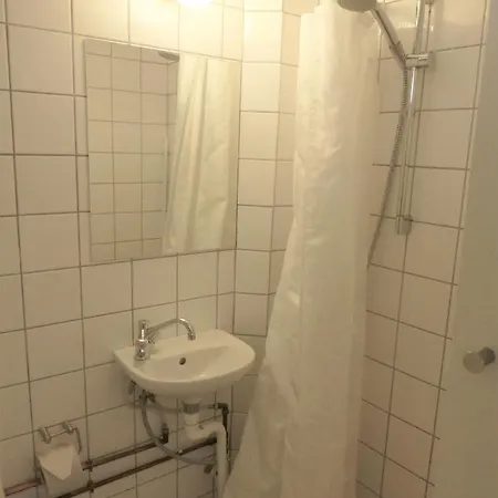 Cozy In Vibrant Norrebro Kopenhagen